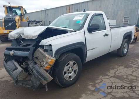 2008 Chevrolet Silverado 1500 Work Truck z USA, uszkodzony, nr VIN 1GCEC14X78Z175850